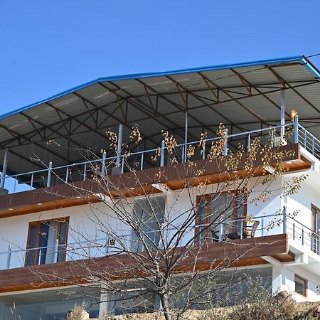 Himalayan Hill Top Resort 卡纳塔尔 外观 照片